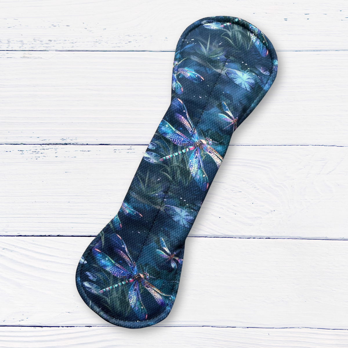 snapped long reusable pad in a dragonfly athletic wicking jersey
