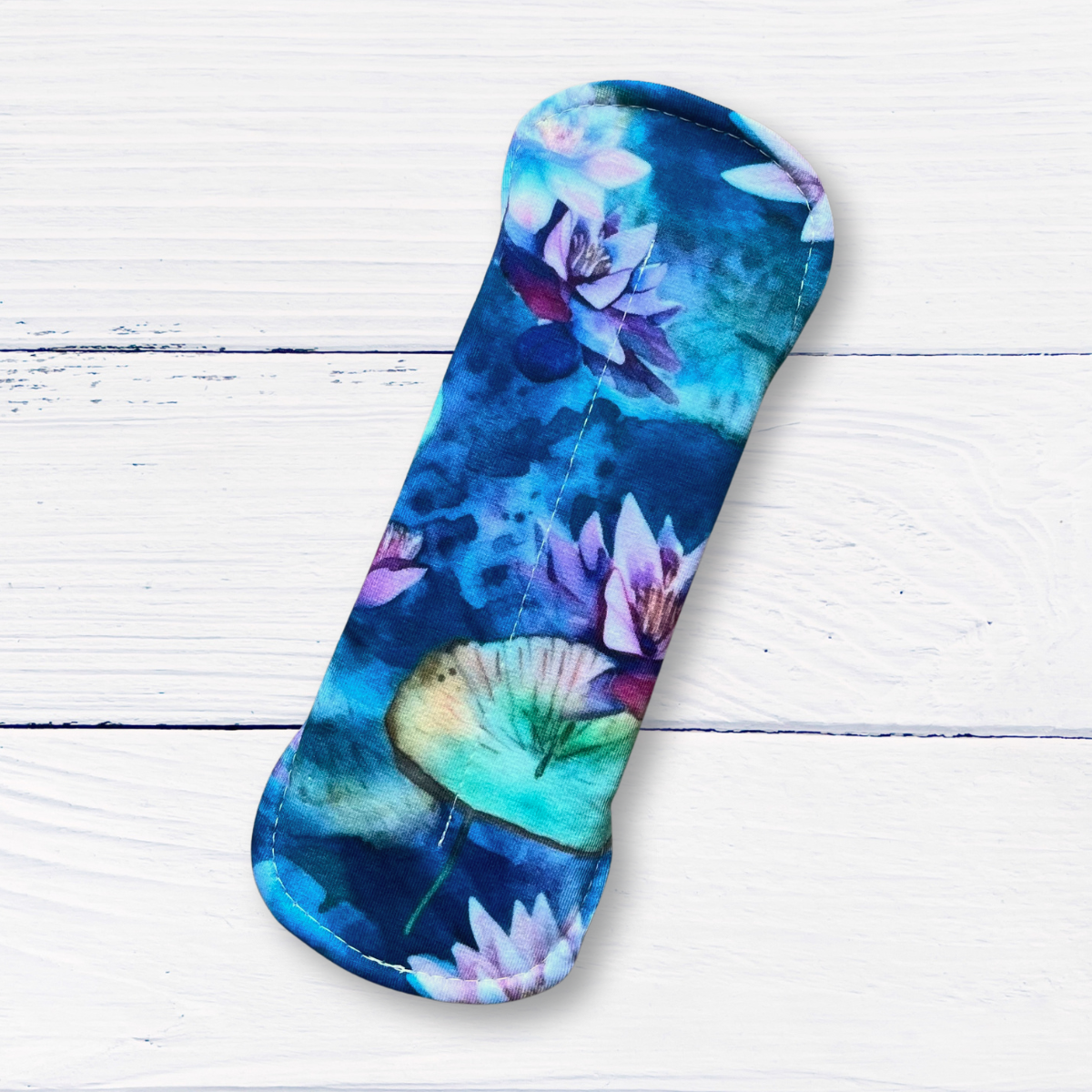 snapped light absorbency reusable pad in water lily print